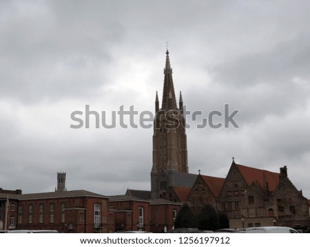 Europe, Belgium, West Flanders, Bruges, view of the old
 houses and the Church of the mother of God                          