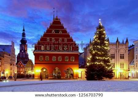 christmas market in oldtown Greifswald Royalty-Free Stock Photo #1256703790