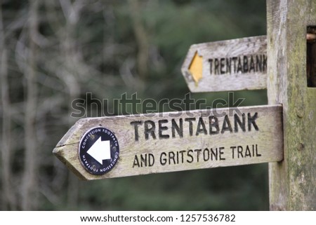 Wooden Signpost Macclesfield Forest Gritstone Trail Walking Directions Autumn Waypoint