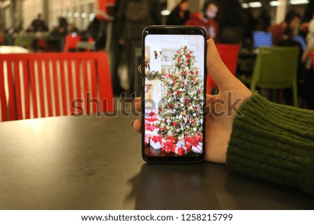 christmas tree photo on a phone