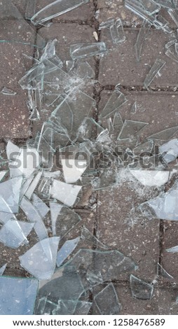 glass fractures and cracks