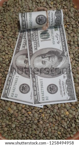 green lentils and american dollars