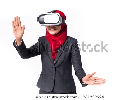 Muslim Business Woman and Virtual Reality Technology. 