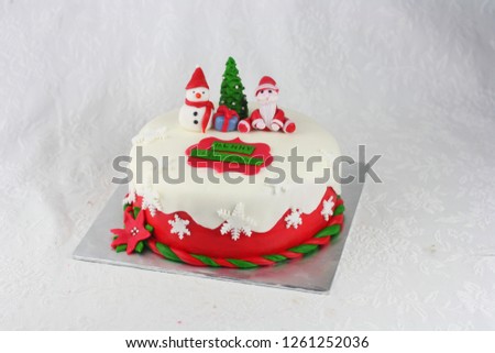 Christmas Cake ideas in red white and green