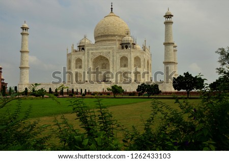A view of the impressive Taj Mahal mausoleum complex in Agra, India. 