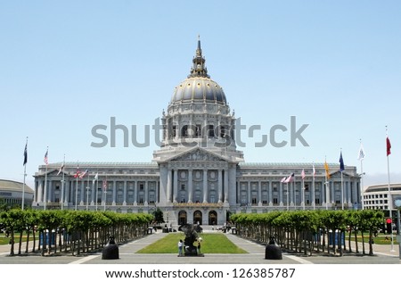 San Francisco City Hall is Beaux-Arts architecture and located in the city's civic center. Royalty-Free Stock Photo #126385787