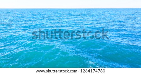 Blue ocean water photo-