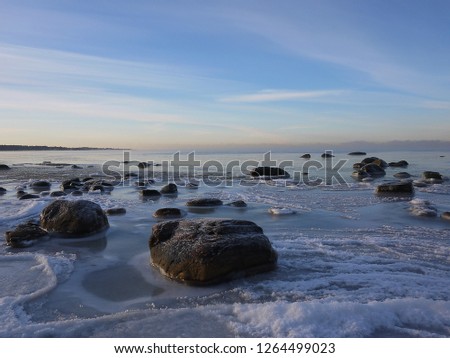 Frosty winter day by the sea