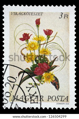 HUNGARY - CIRCA 1989: A stamp printed in Hungary, shows Roses and chrysanthemums, without inscriptions, from the series "Flower Arrangements", circa 1989