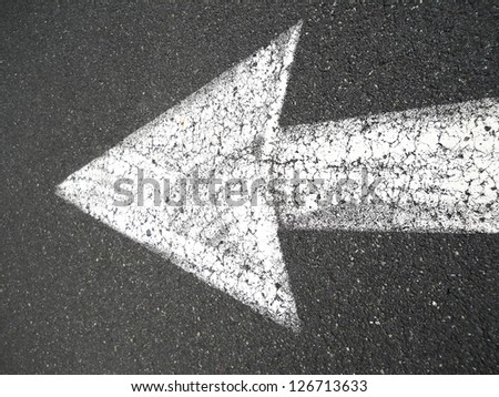 White arrow on Surface traffic