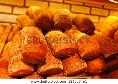baked buns on market