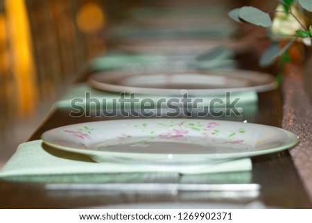 Tiel wedding reception plates table setting