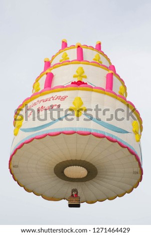 Hot Air Balloon Shaped As A Cake
