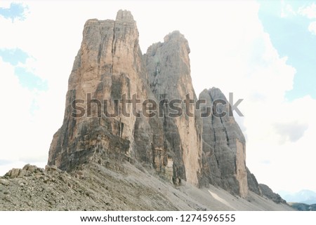 A Hike on the Panorama trail around the 3 zines rocks in the dolomites alps