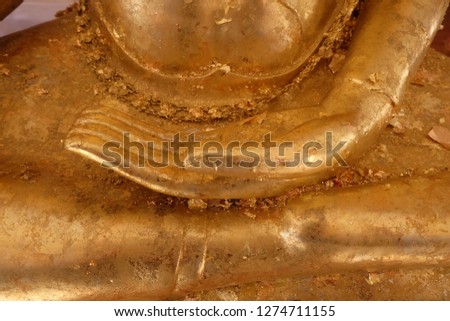The gold texture from the Buddha status