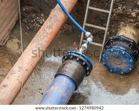 Construction site water pipe
