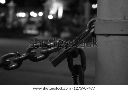 
fence security lock