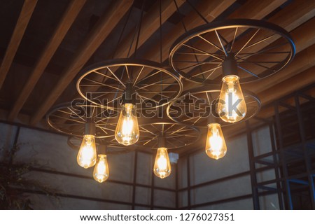 Wooden wagon wheel lamp