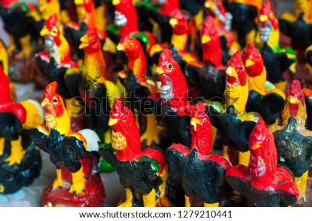 Chicken statue toys