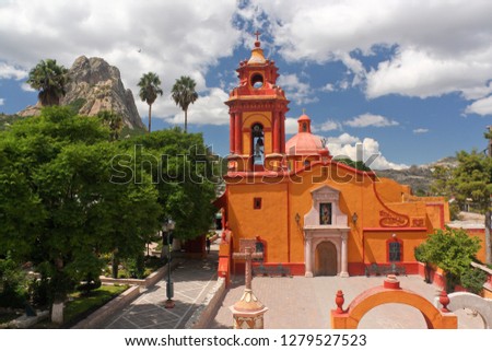 Bernal town, Queretaro, México Royalty-Free Stock Photo #1279527523