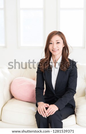 Beautiful young asian businesswoman,counselling