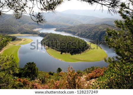 Meander of the Alagon River, known as Melero Meander in Las Hurdes, Extremadura (Spain) Royalty-Free Stock Photo #128237249