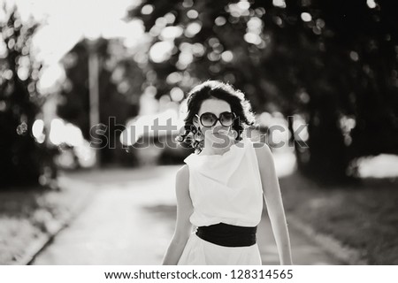 fashion girl wearing a hat in black and white