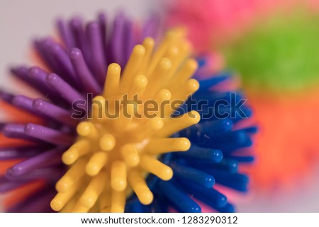 Macro picture of the Mini Porcupine Ball in the front    