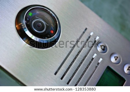 Video intercom in the entry of a house