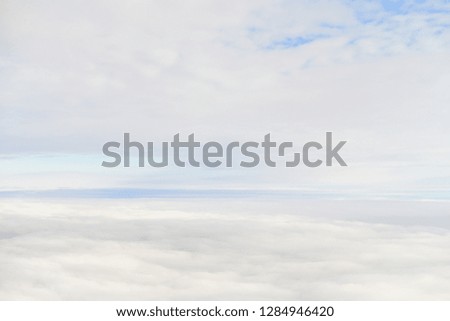Passenger view from a commercial aircraft at 40.000 feet