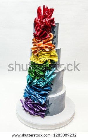 Rainbow 4-tiere giant cake 