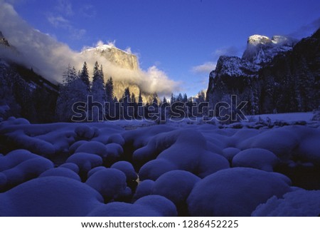 Yosemite Valley Fresh snow 