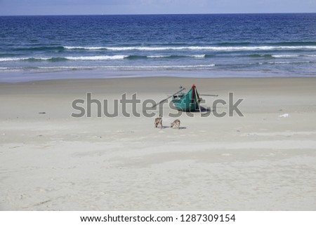 white sand and blue sea in an bang beach