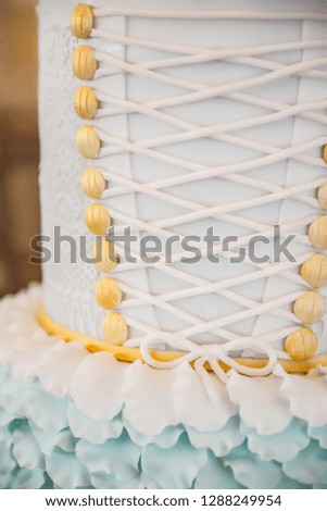  the wedding cake
