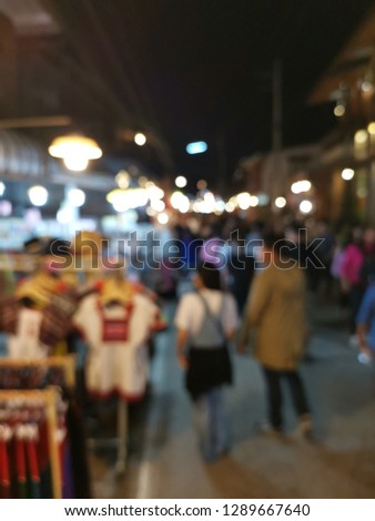 Blur pepole image of night market