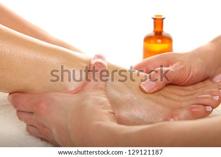 Beauty treatment photo - Feet massage