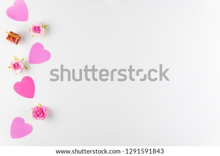 Hand-made pink love hearts isolated on white wooden texture background, Happy valentine's day. holiday background, Flat lay, top view, copy space