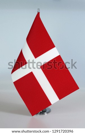 Table Flag of Denmark, Flagpole.