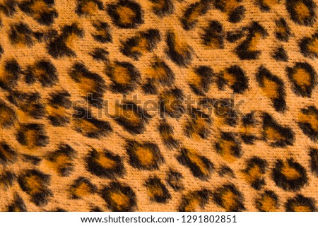 leopard skin colour textured pattern-sweater texture
