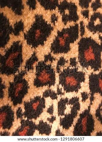leopard skin colour textured pattern-sweater texture   


