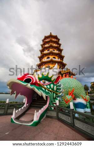 The famous building in southern Taiwan, the dragon and tiger shape is the characteristic here. The Chinese characters of the two towers are the Long Tower and the Tiger Tower.