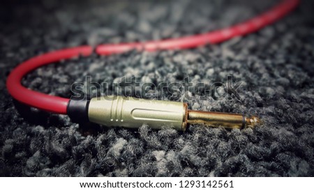 Mono jack cable on the carpet