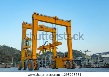 Gantry crane, Crane conveyor used in casting industry Royalty-Free Stock Photo #1295228731