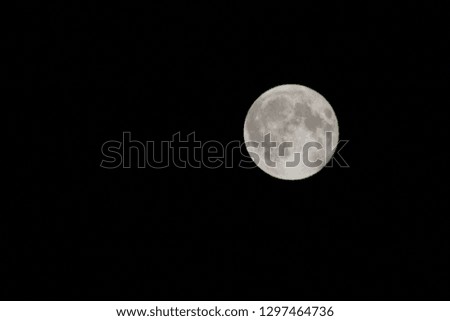  A picture of the moon