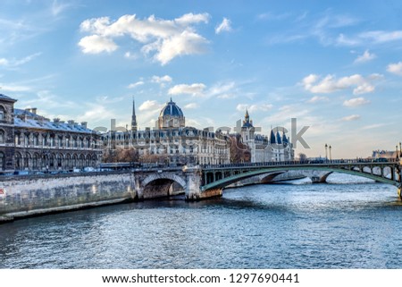 Tribunal de Commerce, the Conciergerie and Pont Notre Dame on the Ile de la Cite in Paris, France