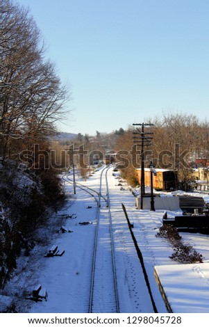 Train tracks viewed from Sears Hill Bridge