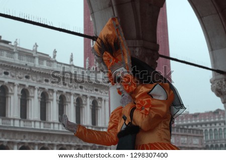 masks and carnival costumes in Venice