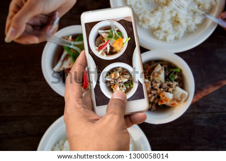 Taking food photography with smartphone