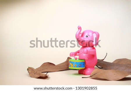Elephant toyspreads announcement