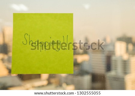 sticky note icon of time to go shopping